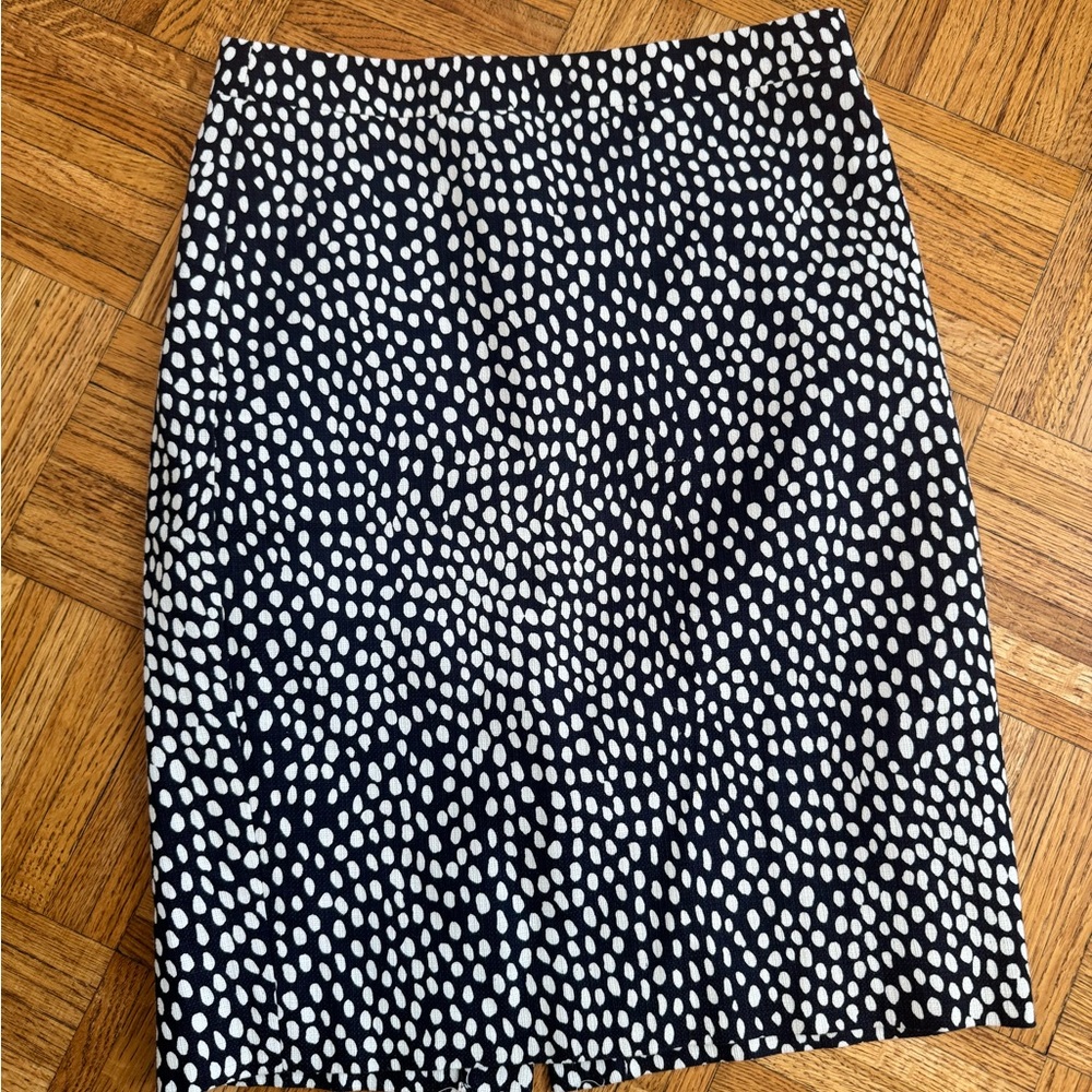 Stylish Navy and White Polka Dot Skirt